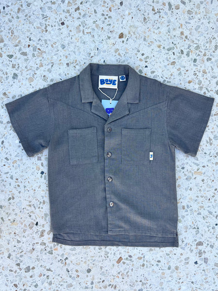 Moda Shirt - Classic Style Meets Playful Ease - Charcoal