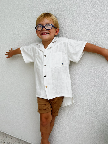 Moda Shirt - Classic Style Meets Playful Ease - Off White